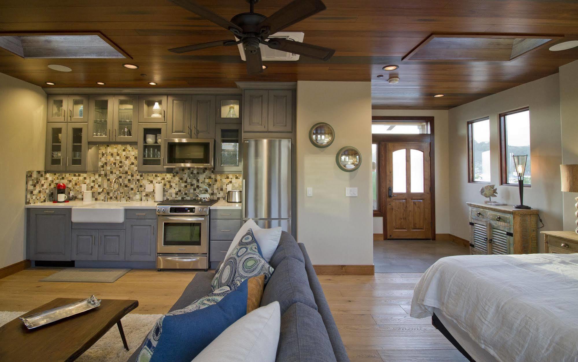 Avila Beach House Екстер'єр фото
