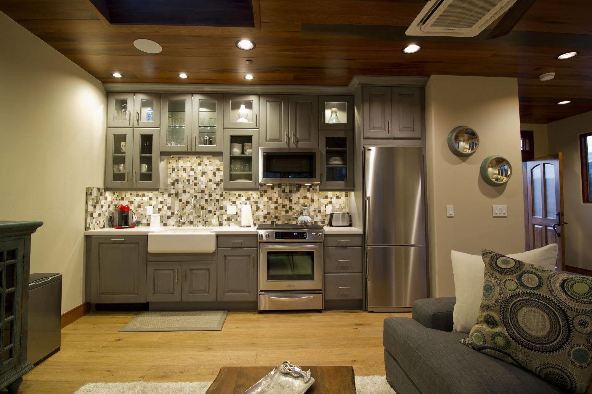 Avila Beach House Екстер'єр фото